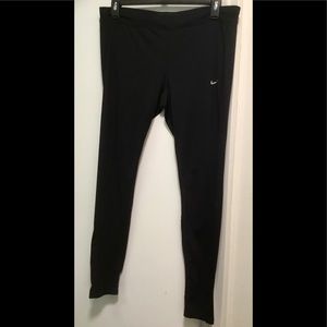 NWOT-Sz 1X-NIKE Black Leggings-7-1/2” Ankle Zipper